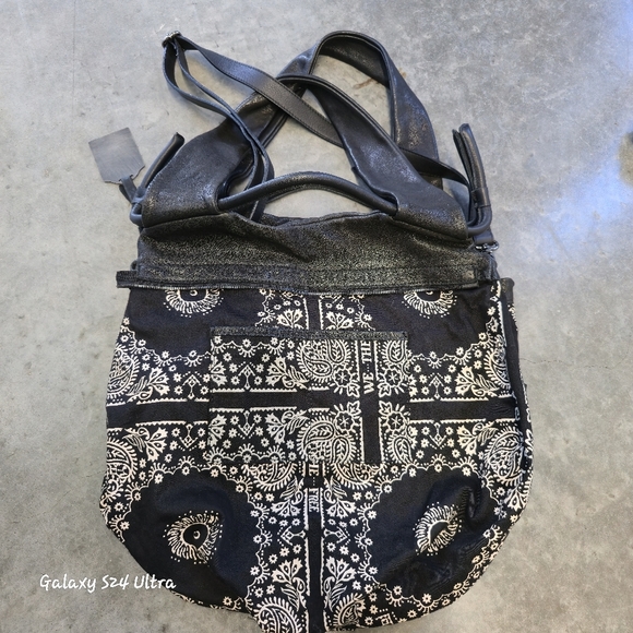 We The Free Hawkins Black Tote Excellent Condition - Picture 10 of 16